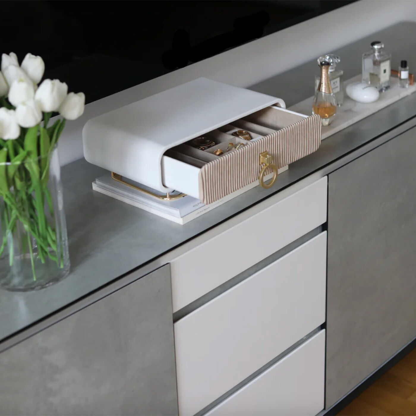 One Six Eight Camille White Jewellery Box