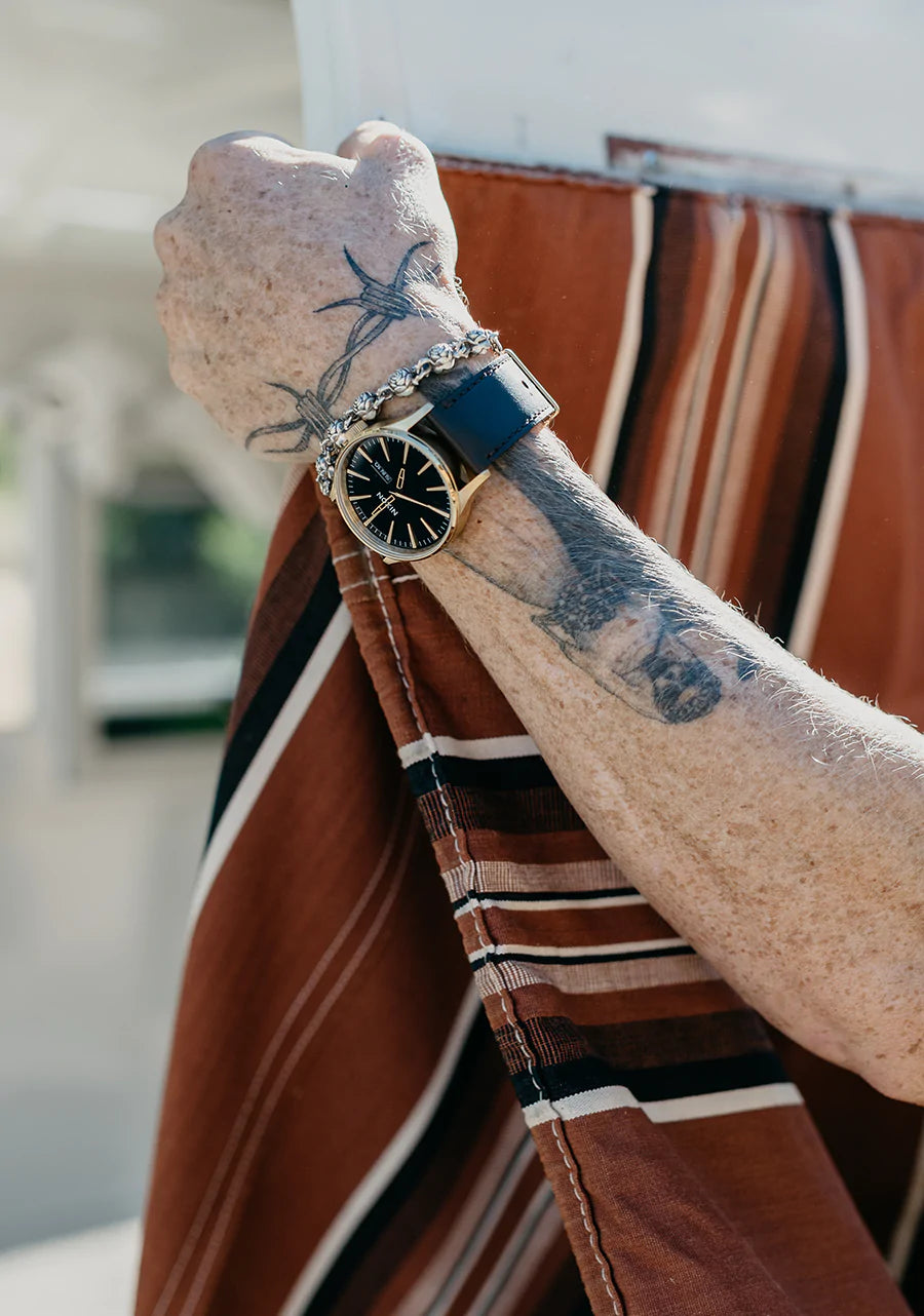 Nixon Mens Sentry Leather Watch Gold/Black Dial/Brown Leather
