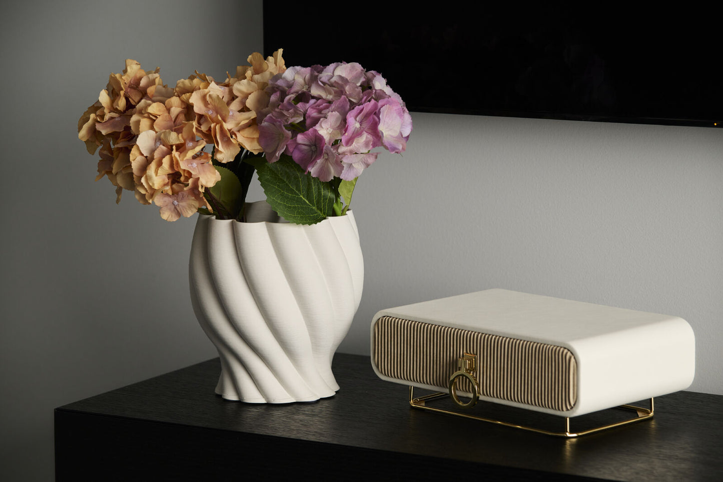 One Six Eight Camille White Jewellery Box